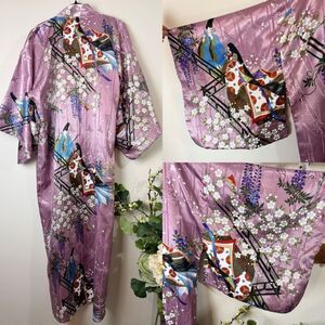 Made in Japan | Lavender Kimono Robe | Traditional Geisha & Sakura Print